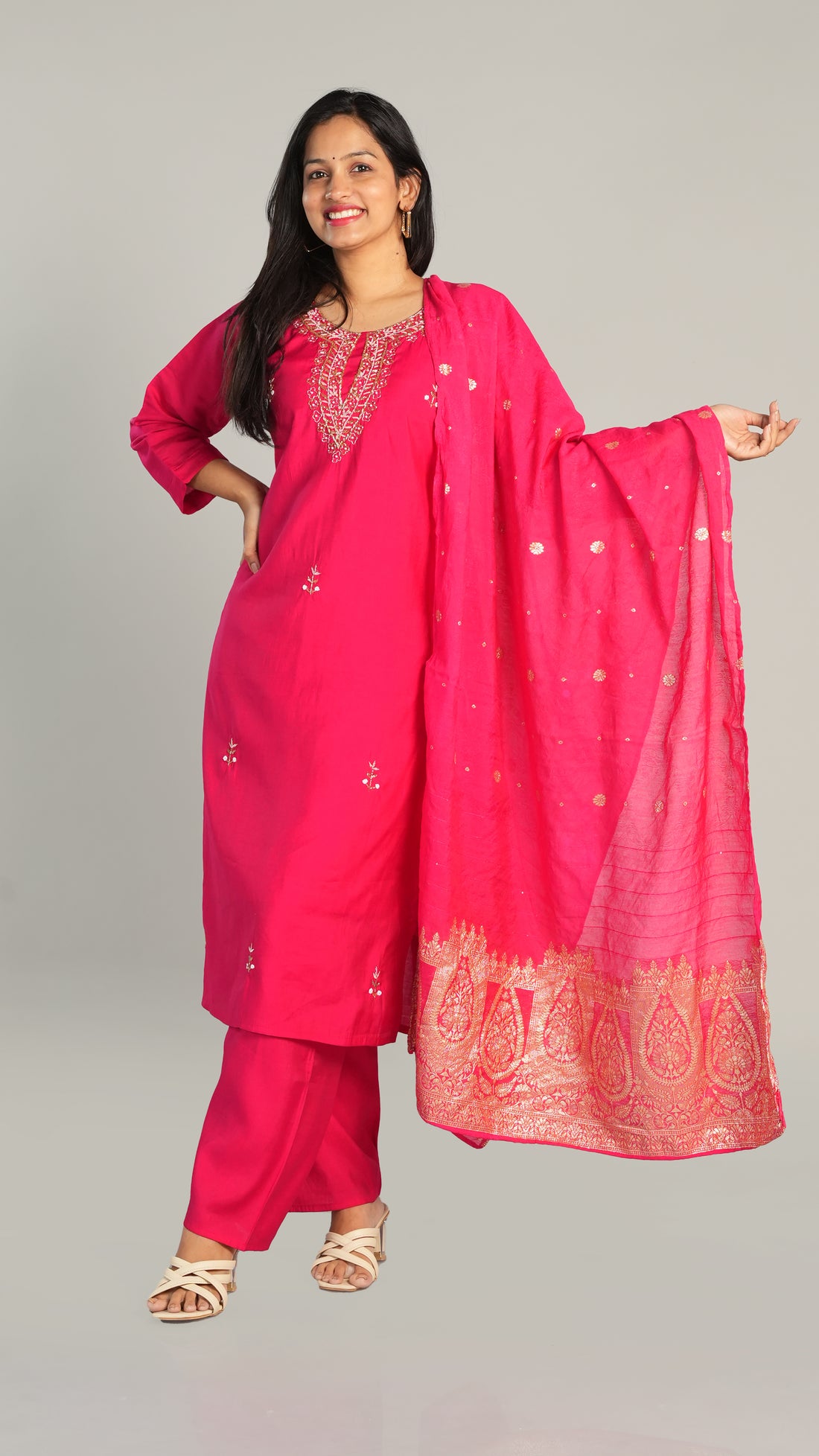 Silk Blend Suit Set with Chiffon Dupatta