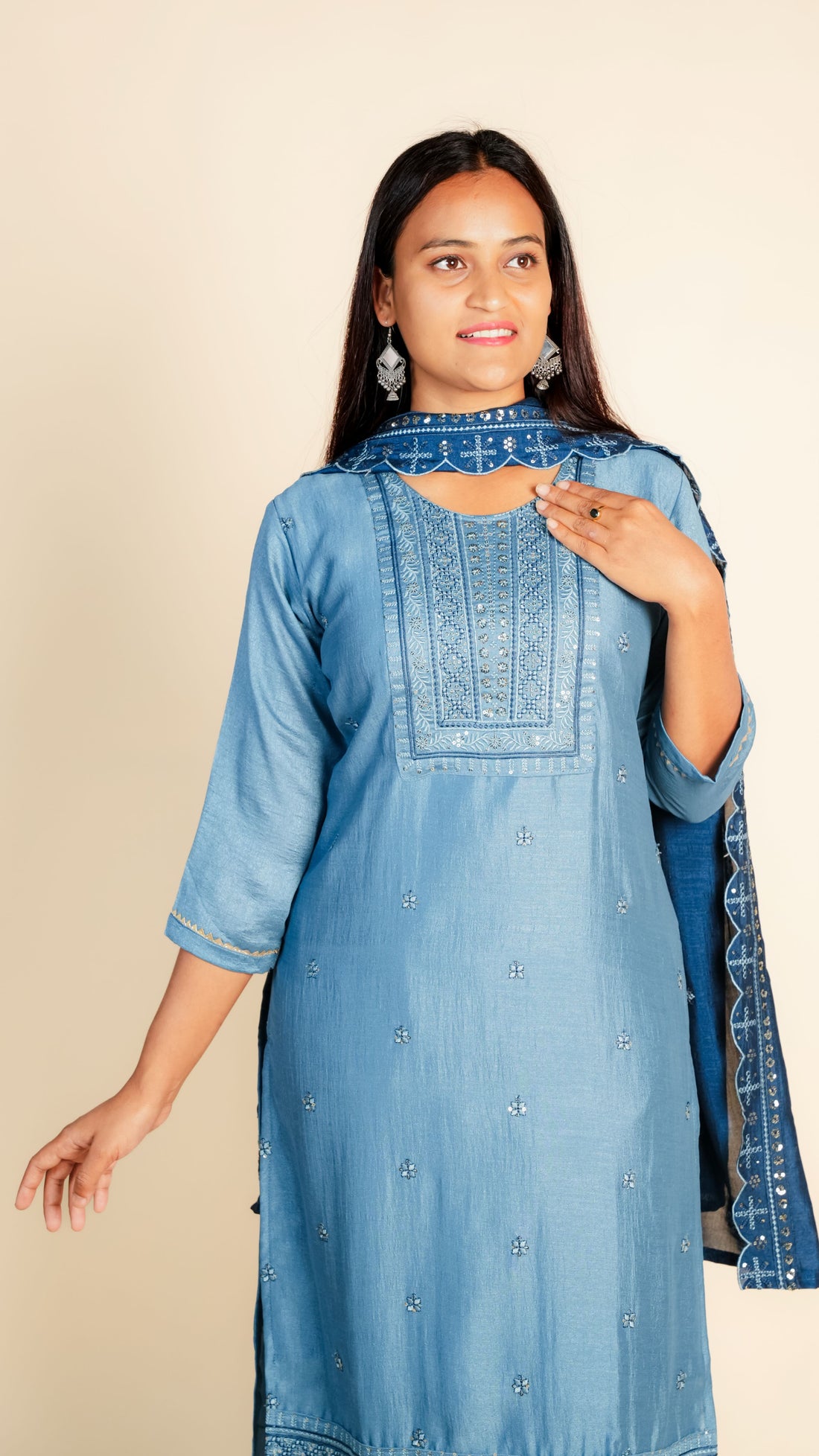 Suhani Suit Set