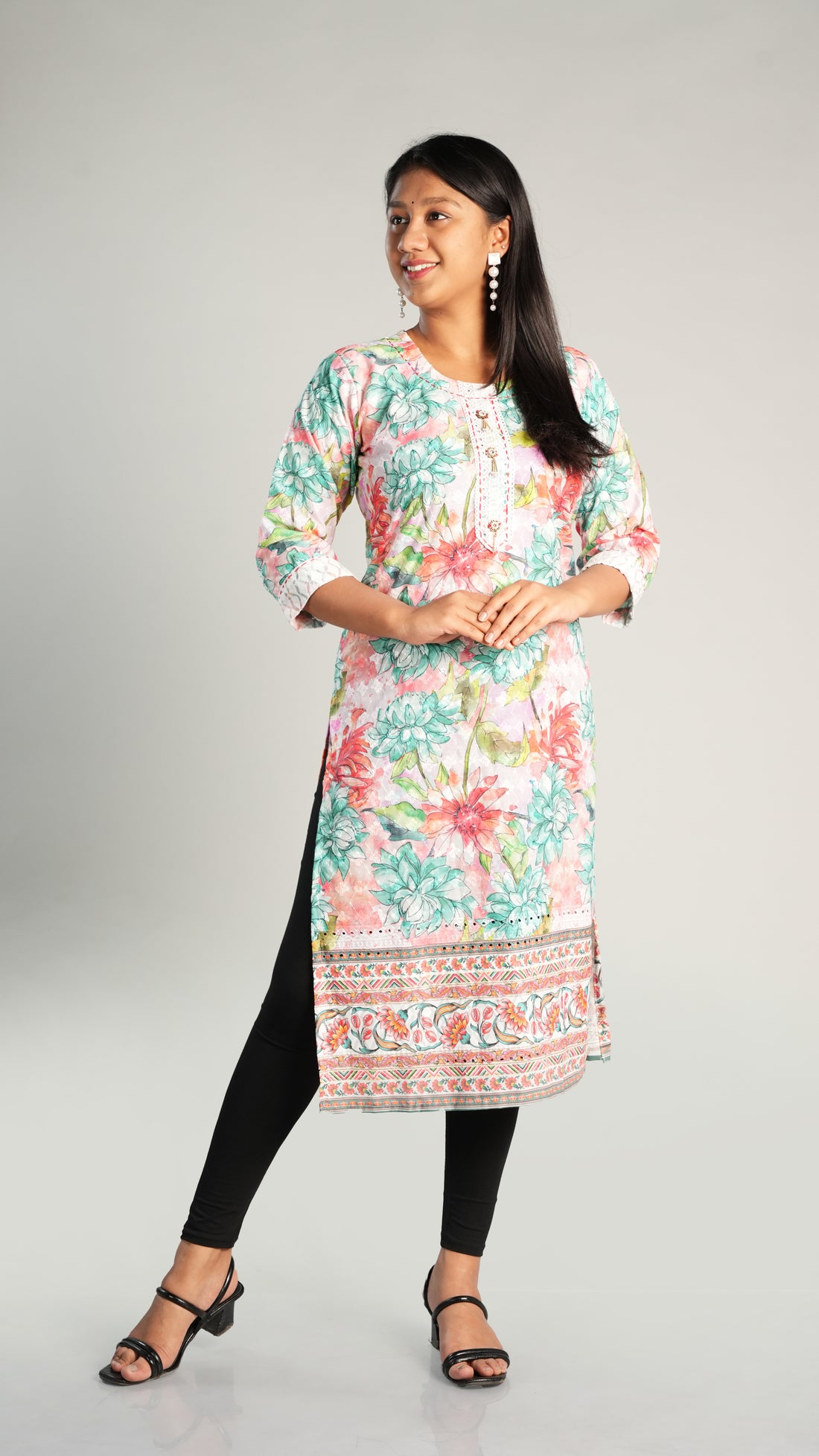 Thread Work Floral Print Kurti with Neck Line Embroidery