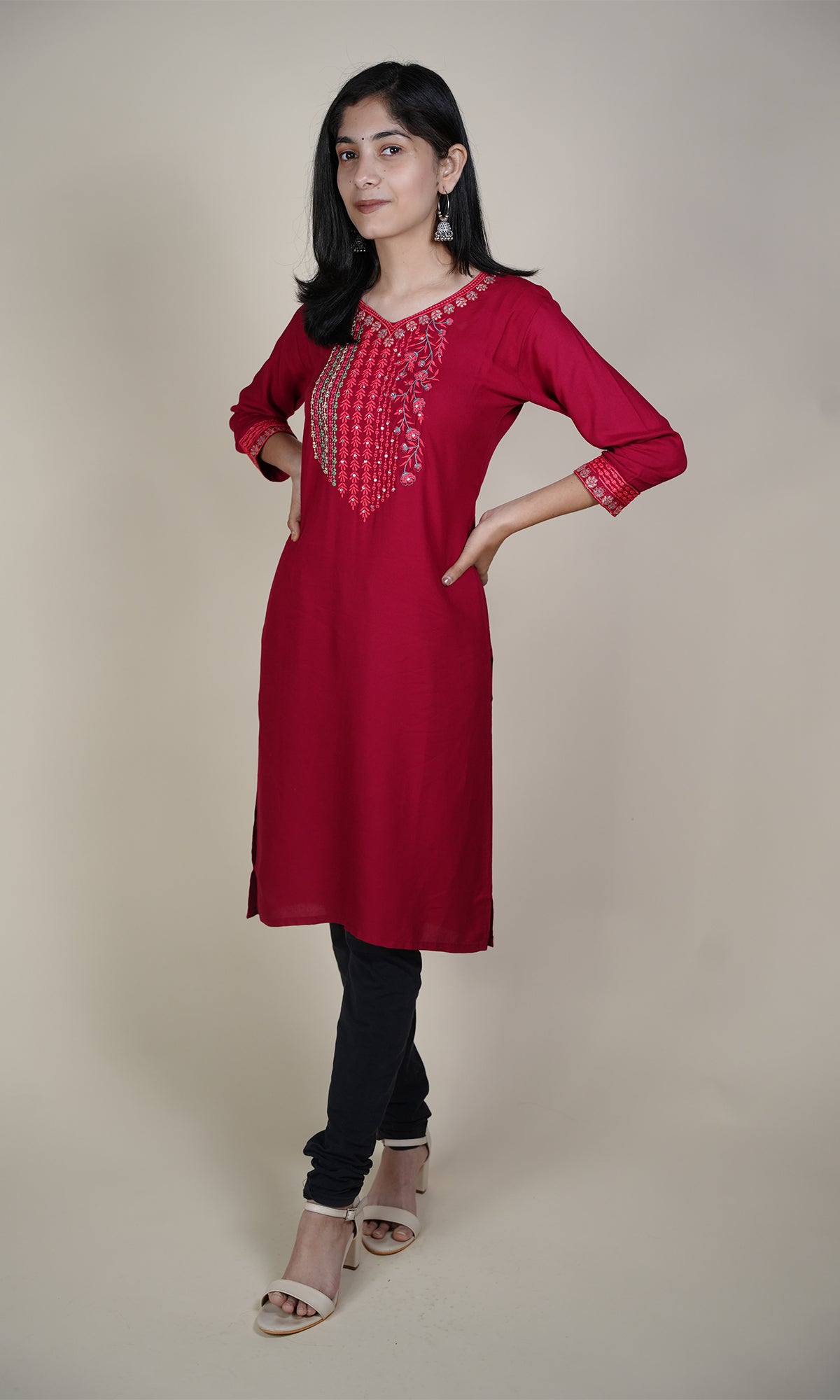 Rayon Slub Kurti with Embroidery on Neck