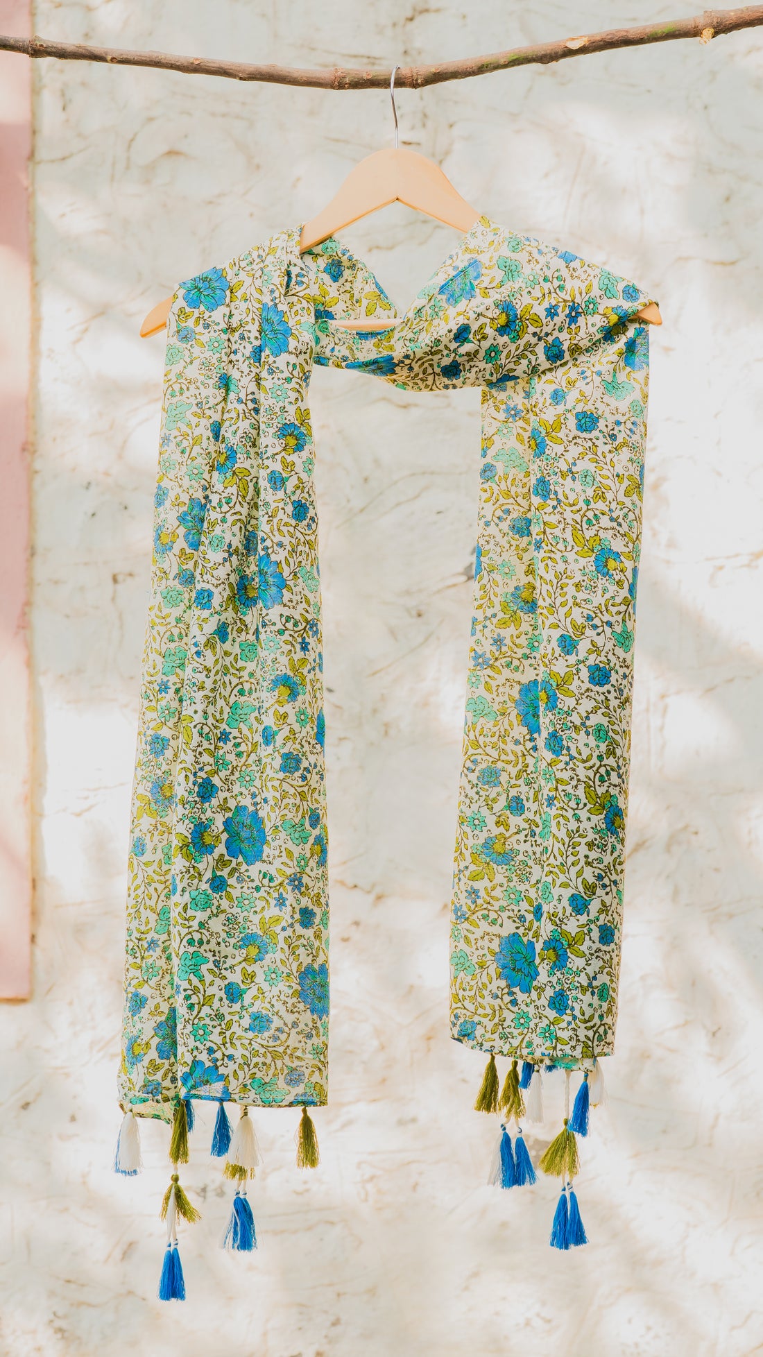 Elegant Mars Scarf Combo