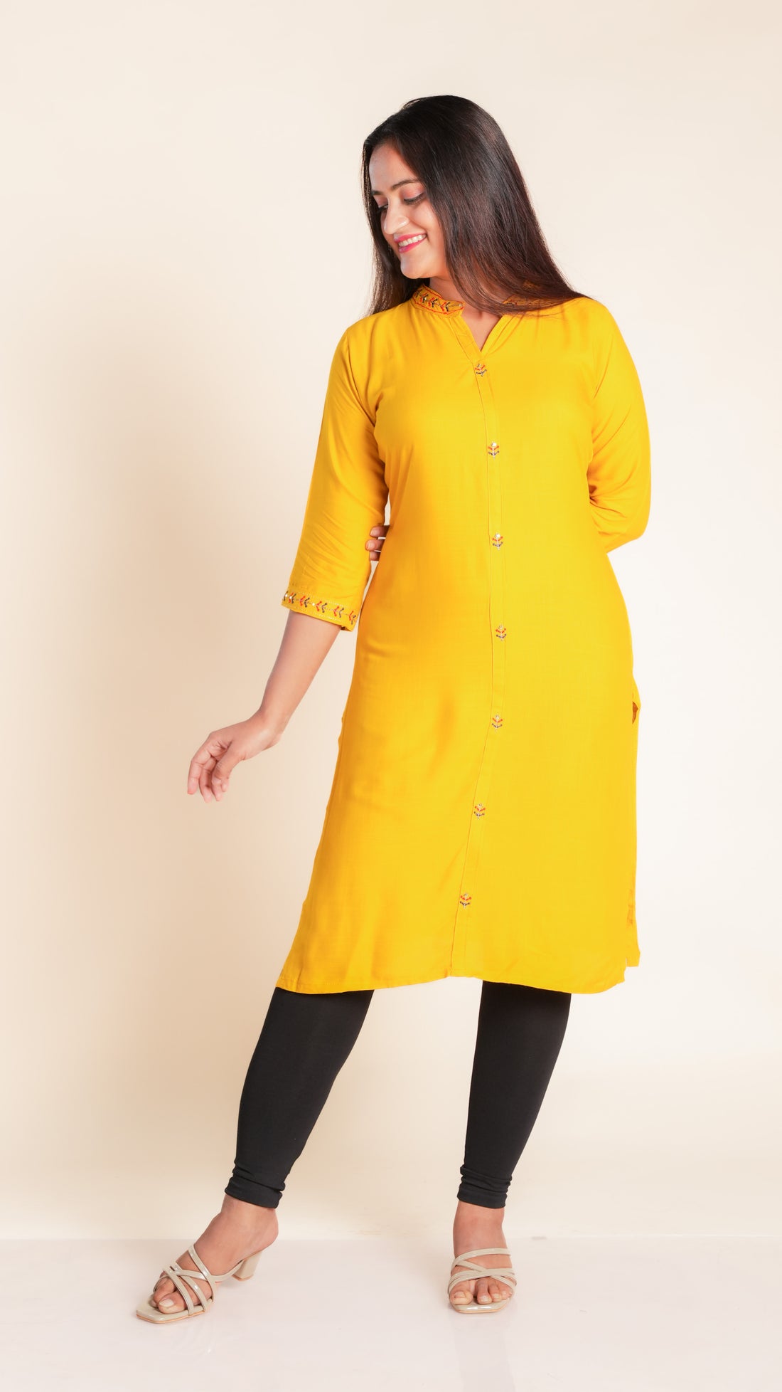 Tarangini Kurti