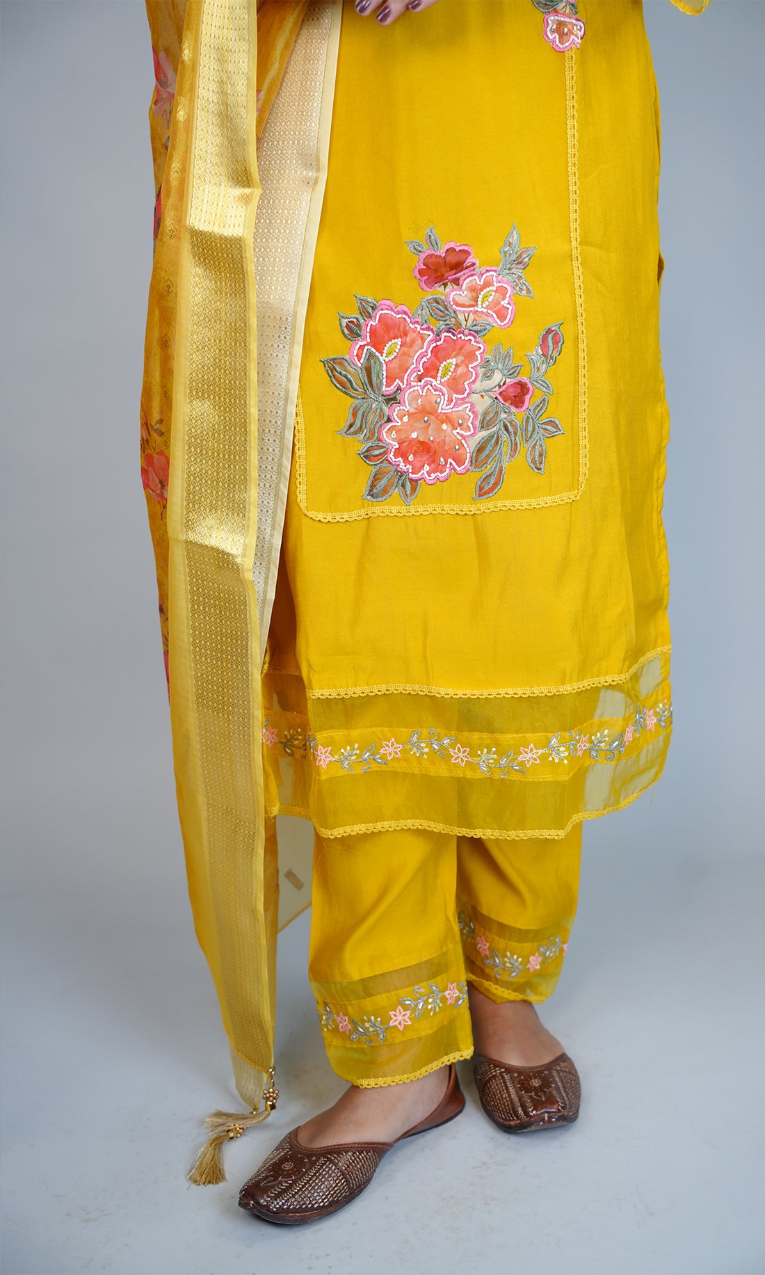 Thread Work and Net Combination Suit Set with Organza Dupatta