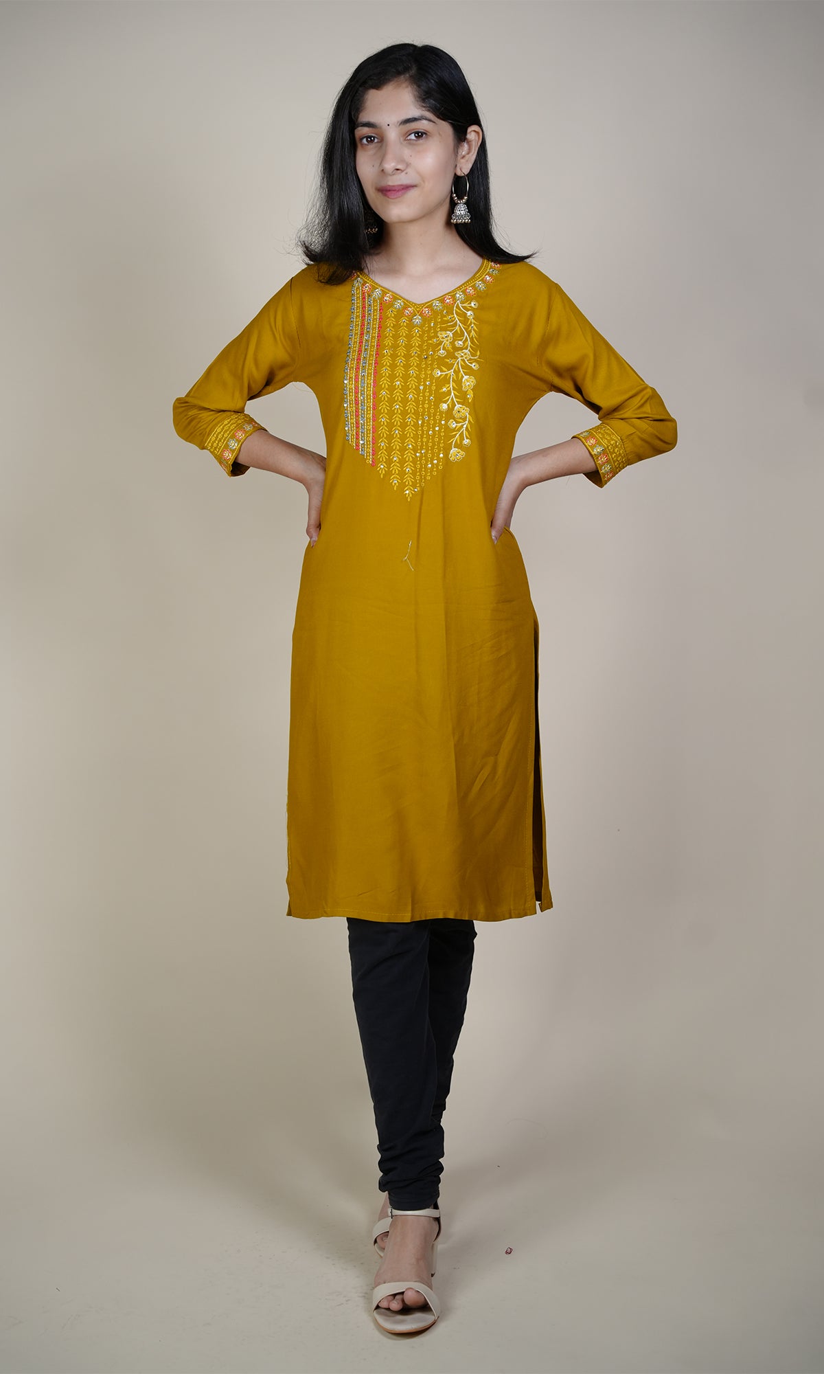 Rayon Slub Kurti with Embroidery on Neck