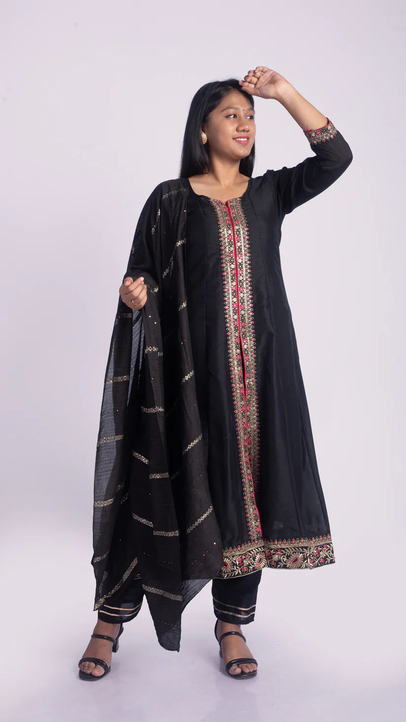 Chandani Suit Set with Front Slit Kurta