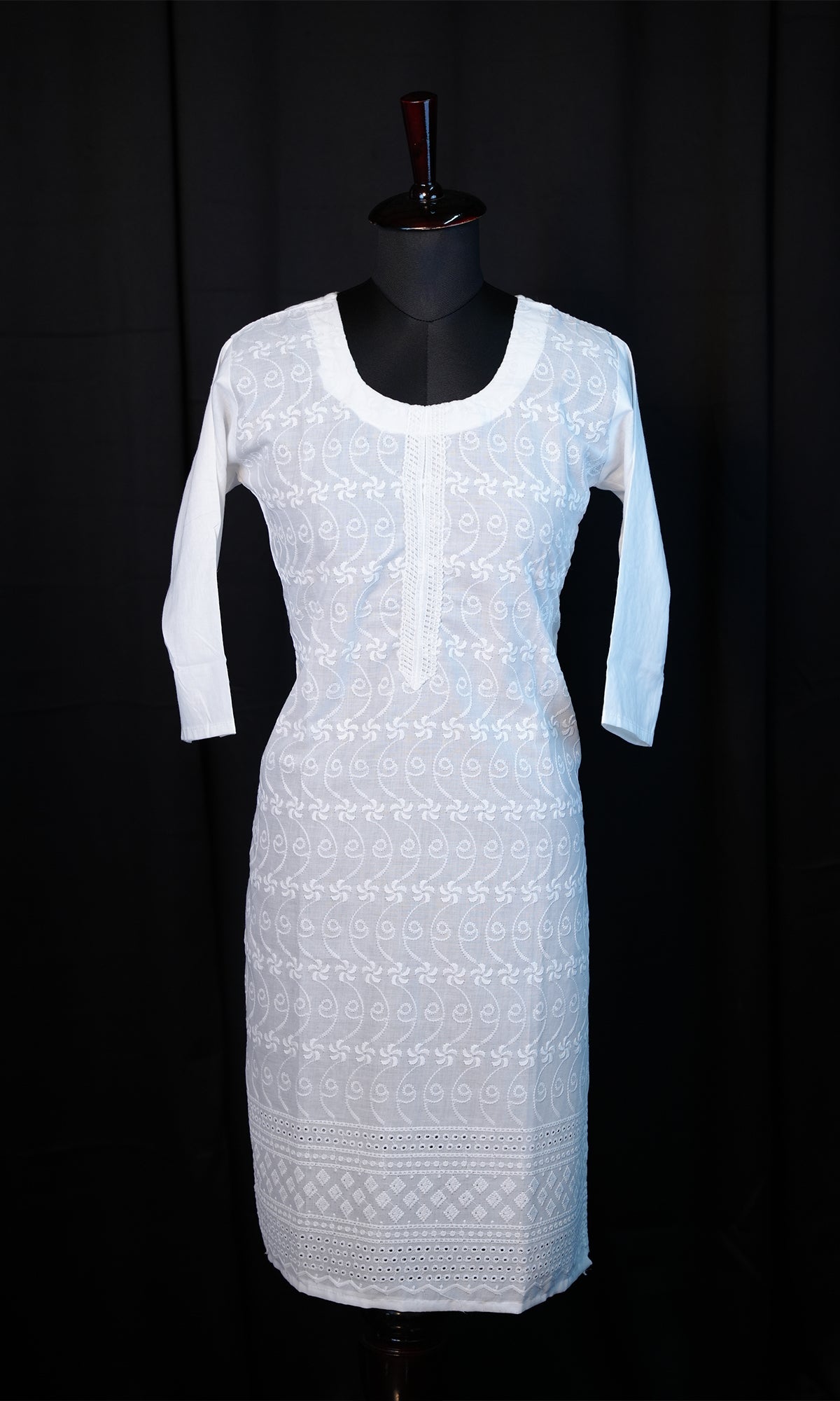 Chikankari Simple Kurti