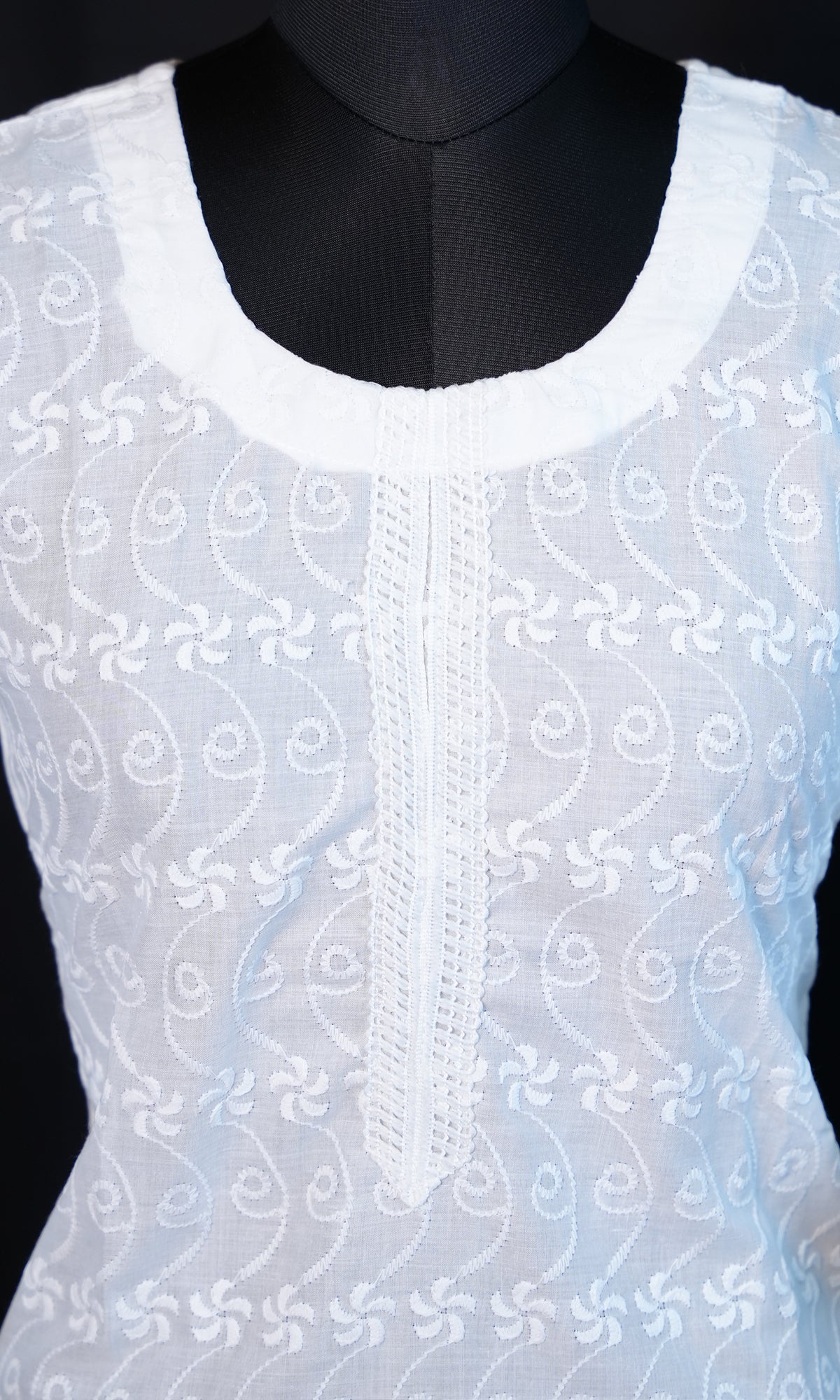 Chikankari Simple Kurti