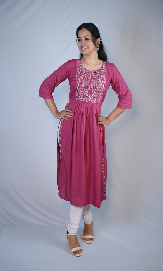 Nyra Cut Reyon Flare Kurti