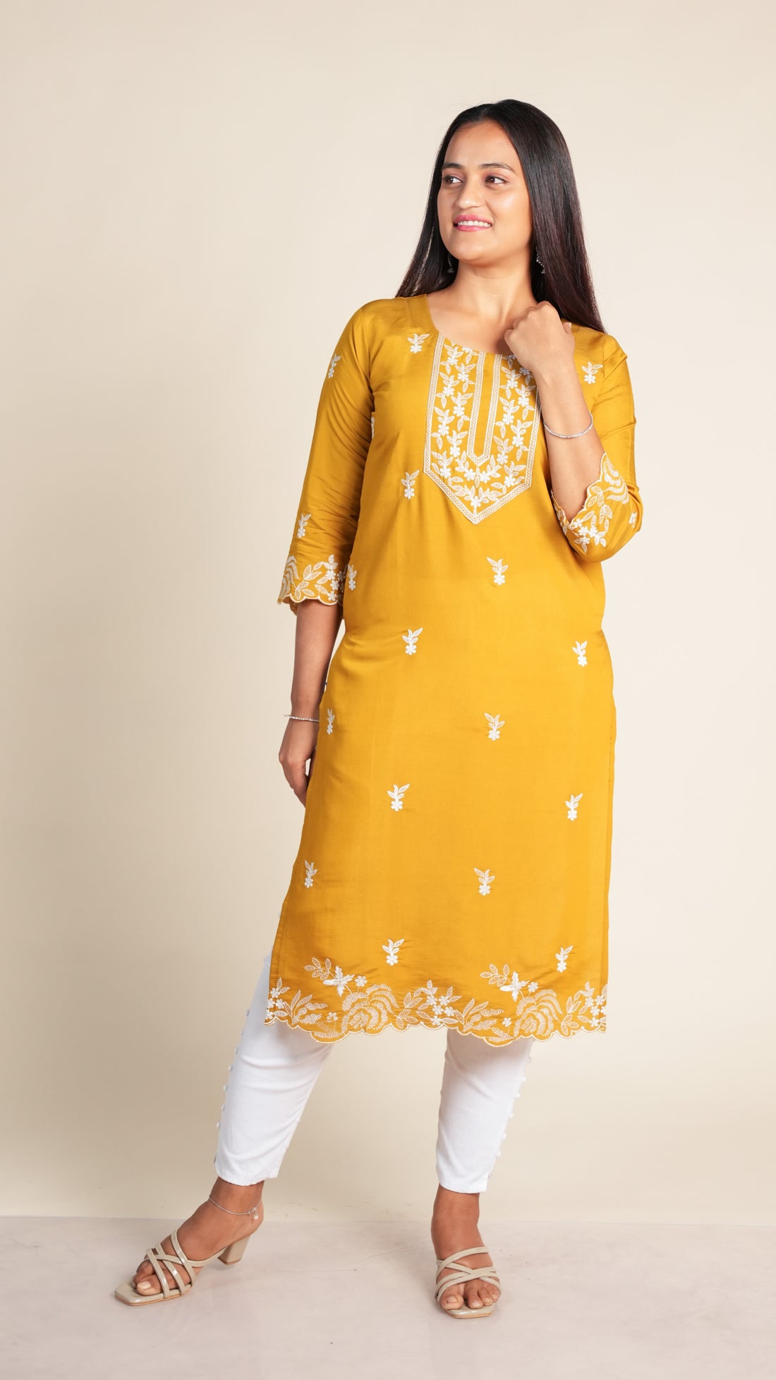 Aranya Kurti