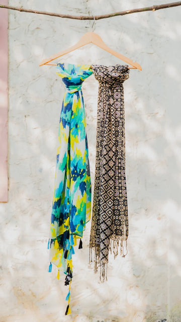 Elegant Mars Scarf Combo