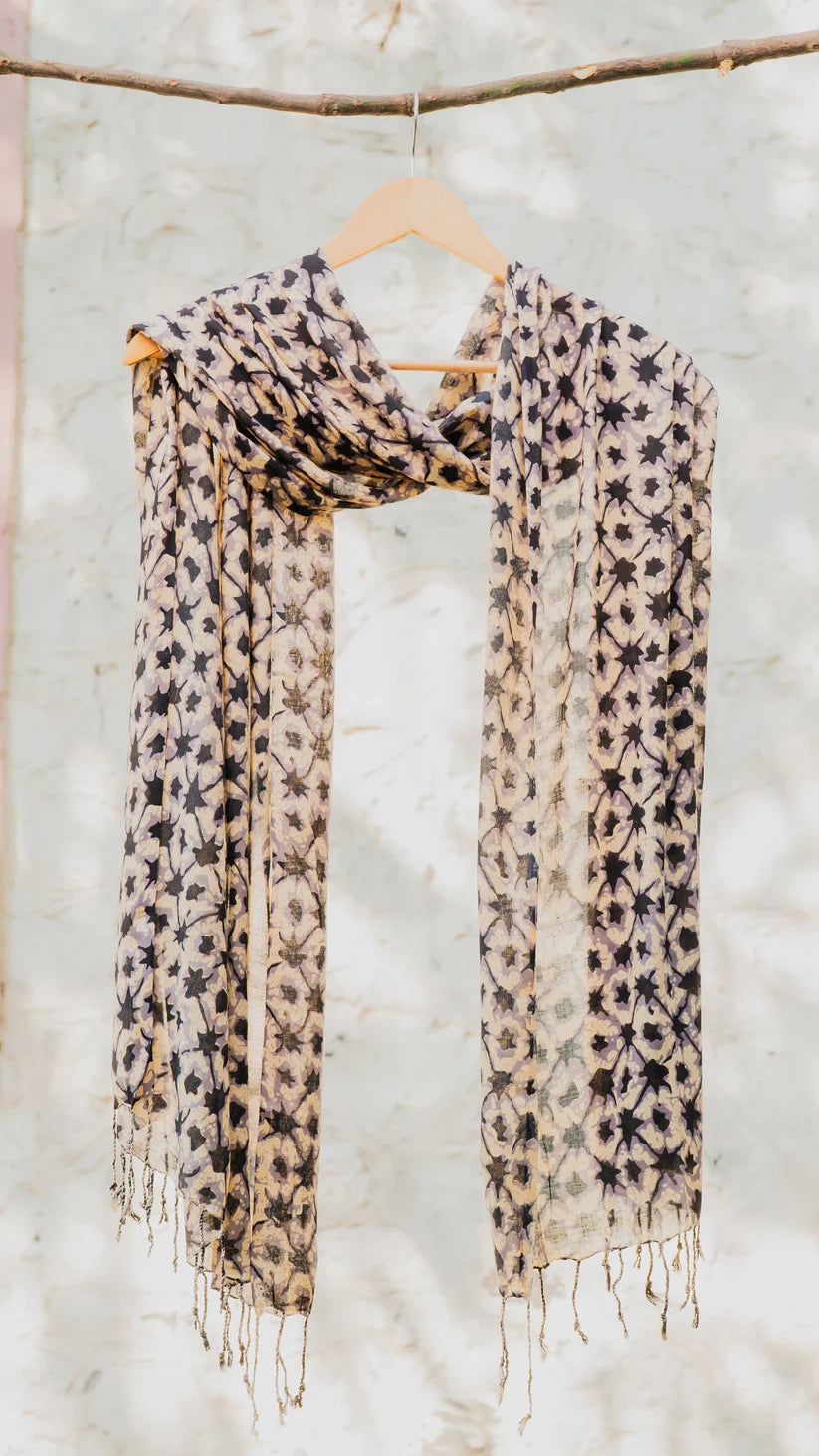 Elegant Mars Scarf Combo