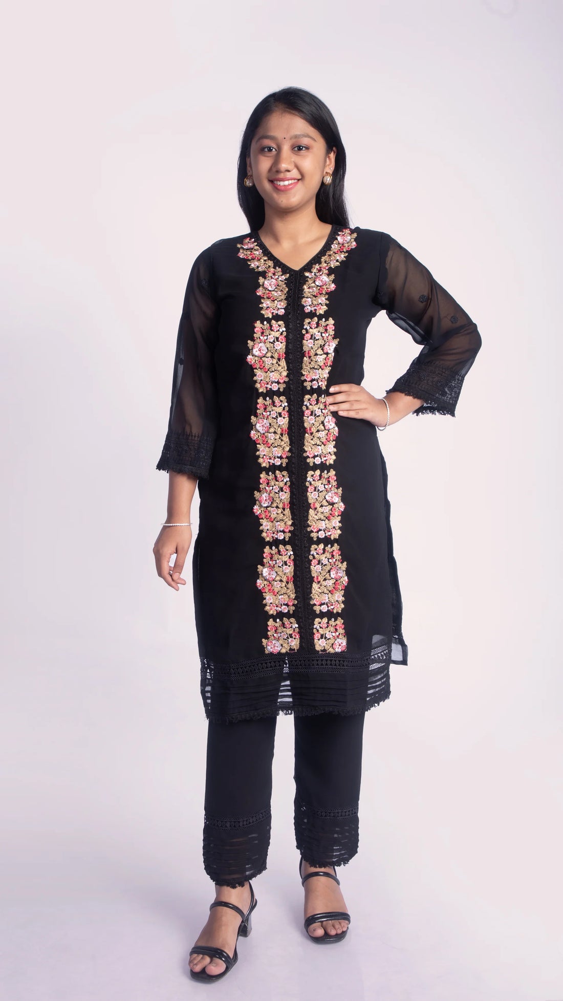 Kashmiri Lace Work Suit Set