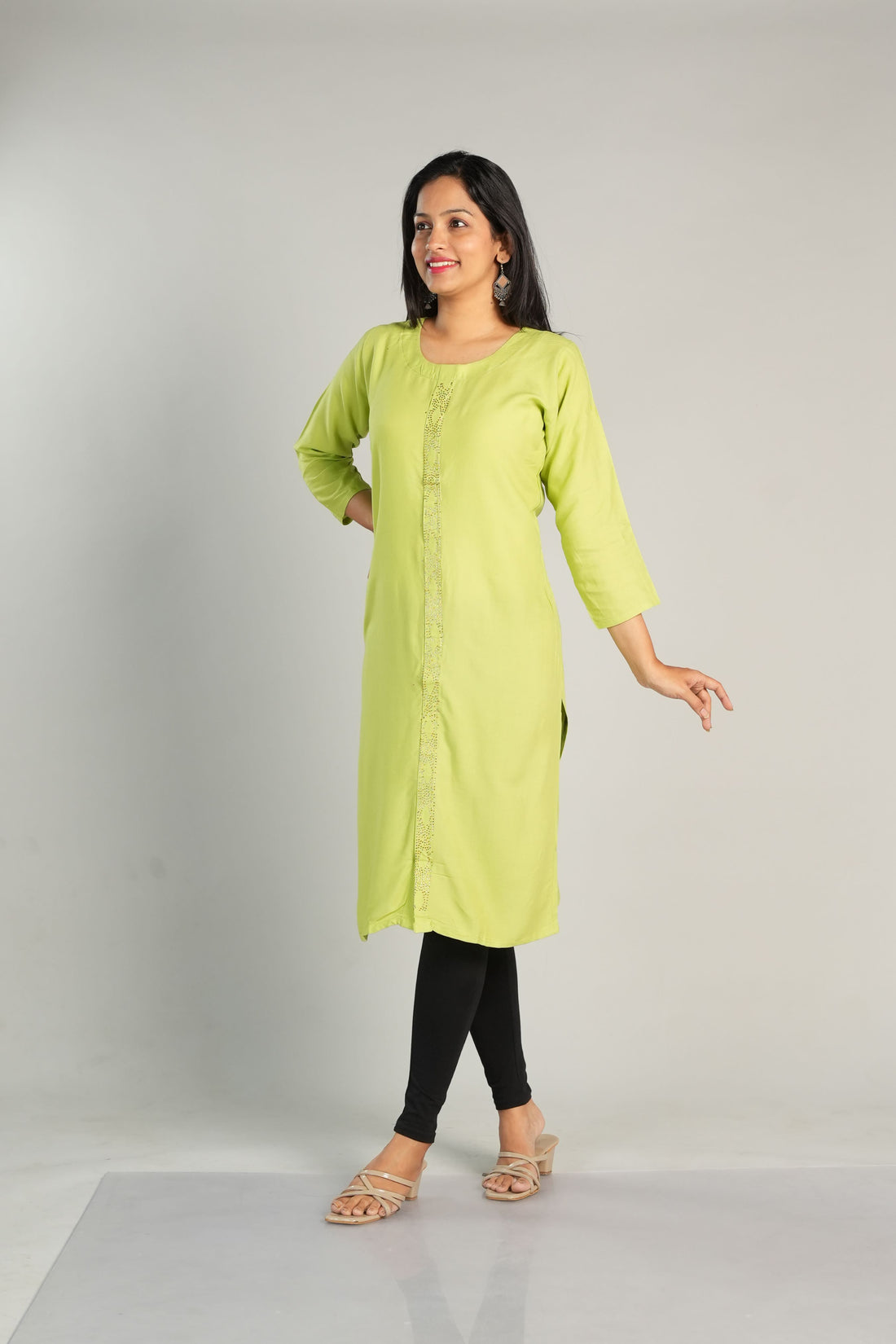 Rayon Siroski Kurti