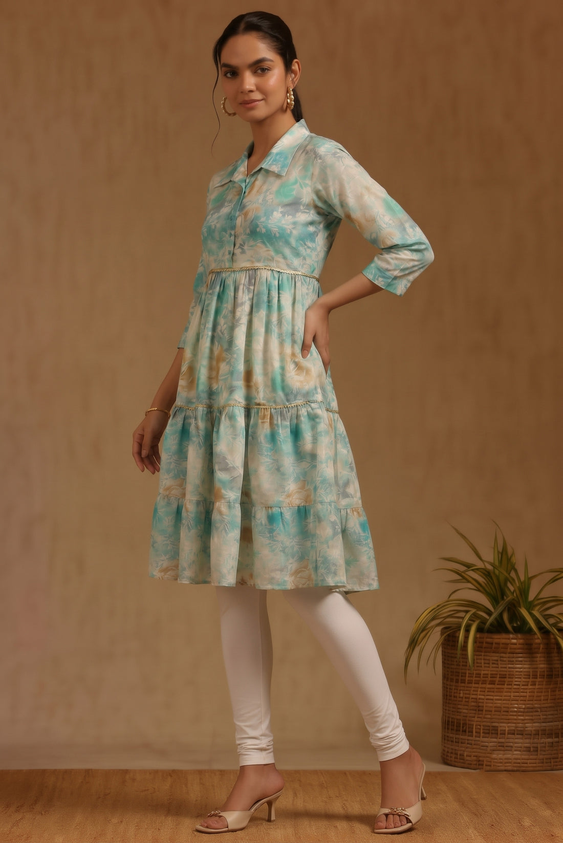 Printed Collared Tiered Short Kurti