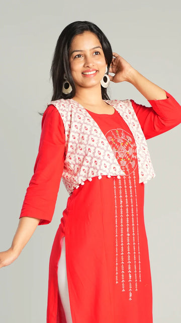 Women’s Straight Kurti with Printed Layered Shrug