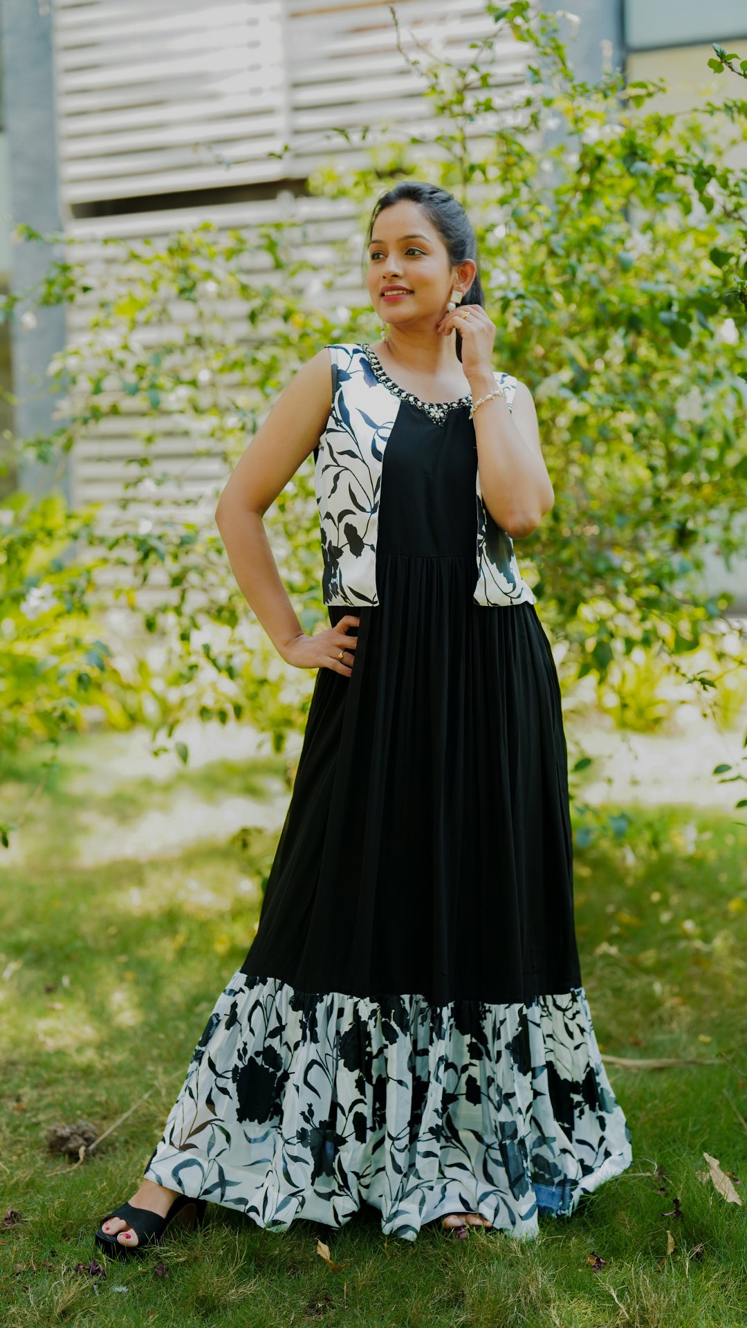 Elegent Black & White Dress