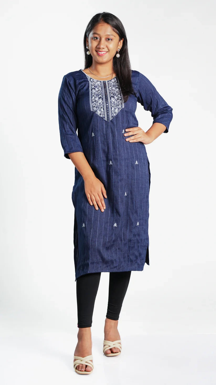 Velora Kurti